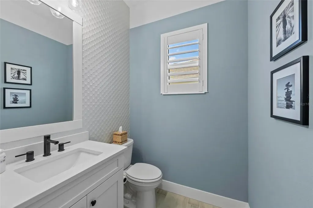 8067 Waterbend Trail Sarasota FL 34240