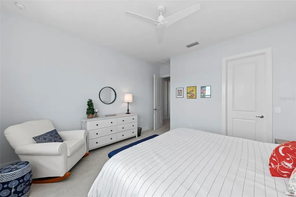 8067 Waterbend Trail Sarasota FL 34240