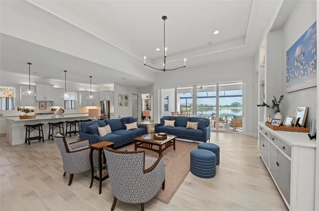 8067 Waterbend Trail Sarasota FL 34240