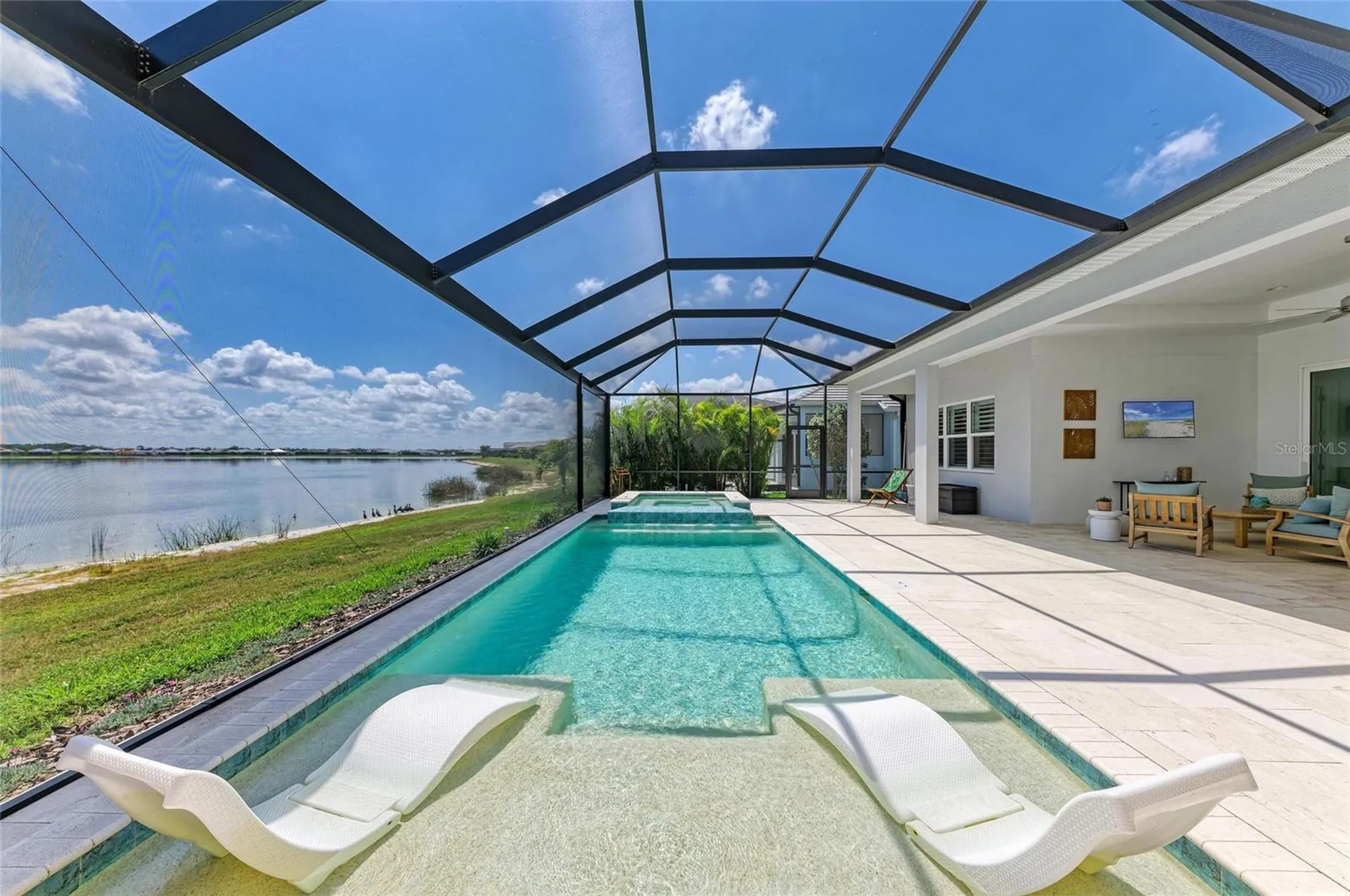 8067 Waterbend Trail Sarasota FL 34240