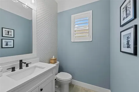 8067 Waterbend Trail Sarasota FL 34240