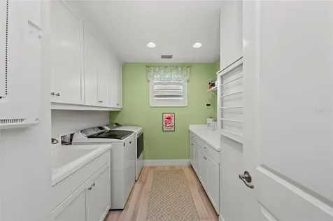 8067 Waterbend Trail Sarasota FL 34240