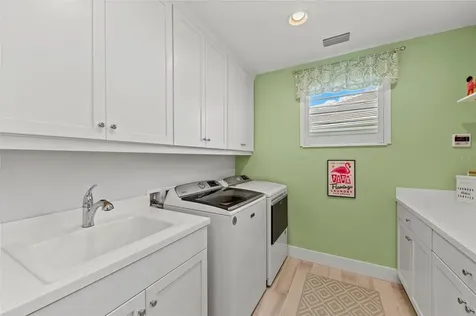 8067 Waterbend Trail Sarasota FL 34240