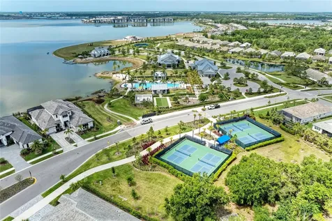 8067 Waterbend Trail Sarasota FL 34240