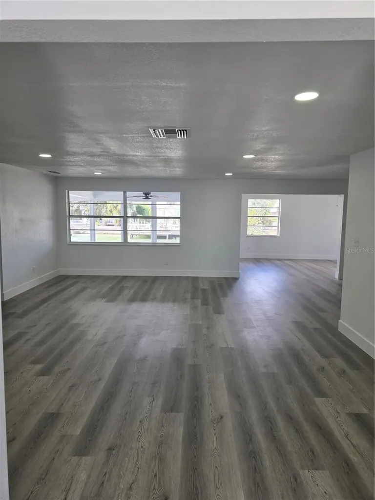 13737 Michelle Avenue Hudson FL 34667
