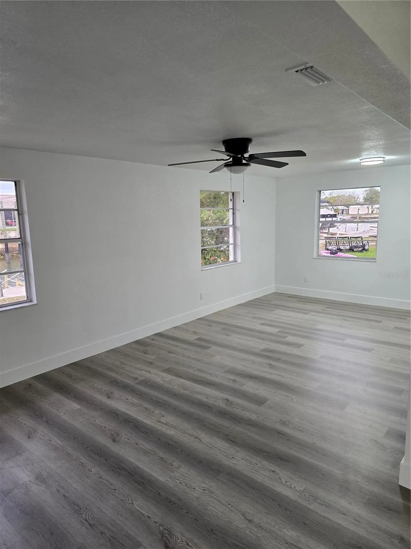 13737 Michelle Avenue Hudson FL 34667