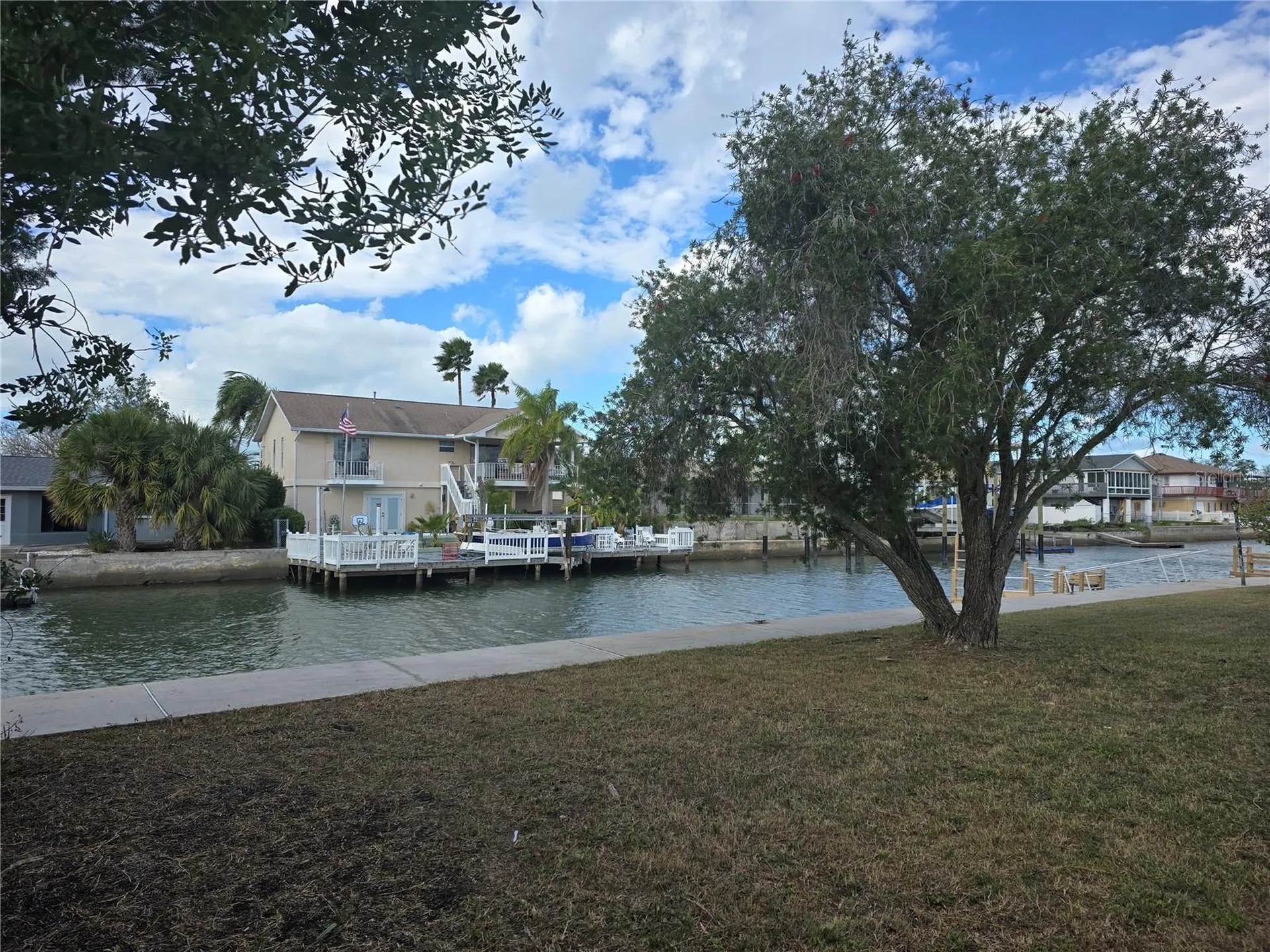 13737 Michelle Avenue Hudson FL 34667