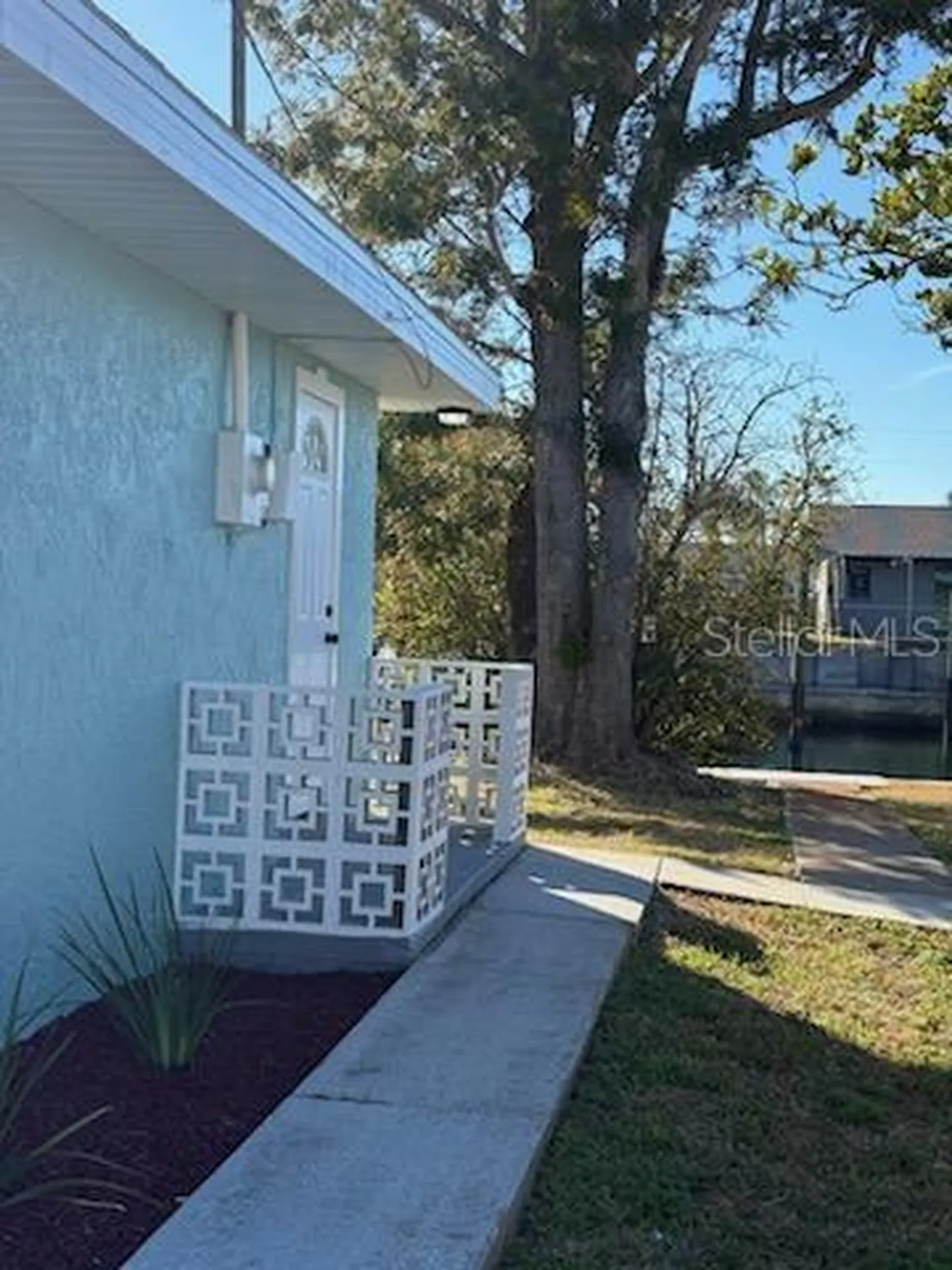 13737 Michelle Avenue Hudson FL 34667
