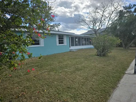 13737 Michelle Avenue Hudson FL 34667