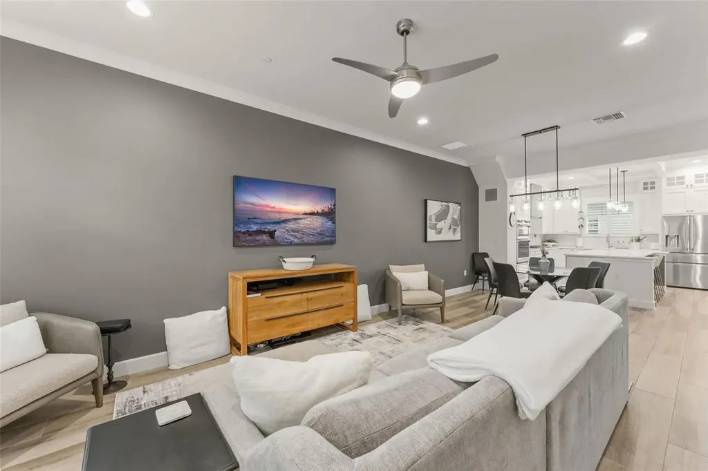 131 Oak Laurel Drive Winter Garden FL 34787