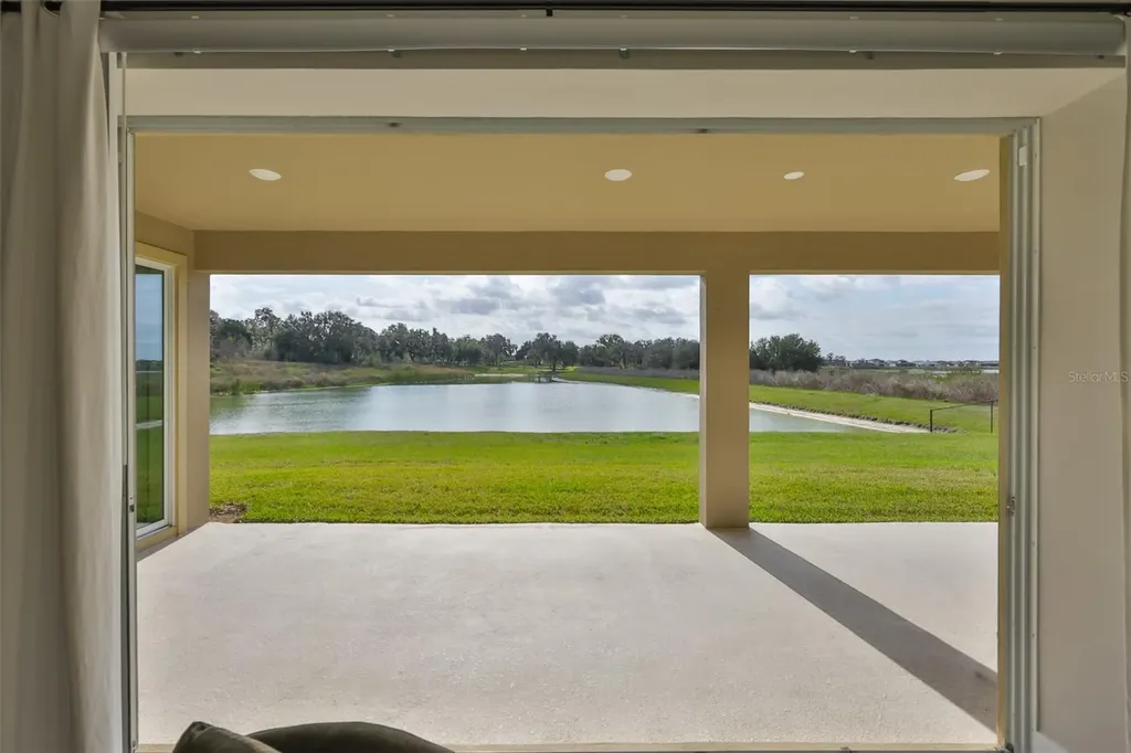 9497 Ibis Grove Boulevard Wesley Chapel FL 33545