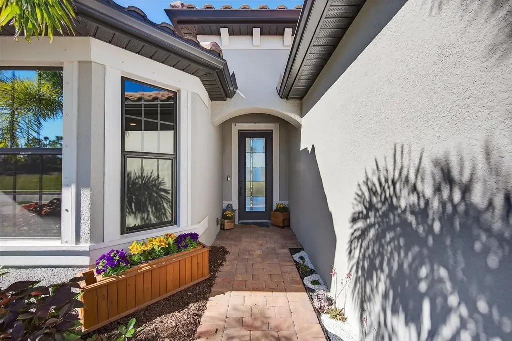 7683 Summerland Cove Lakewood Ranch FL 34202