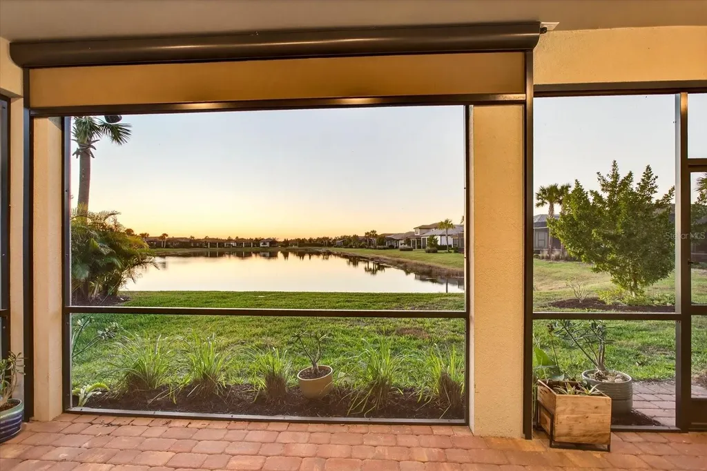 7683 Summerland Cove Lakewood Ranch FL 34202