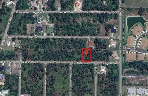 23492 E Cedarton Avenue NE Punta Gorda FL 33980
