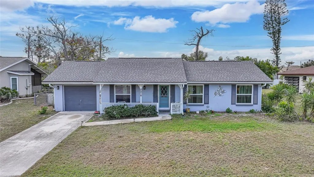 7214 Snow Drive Englewood FL 34224
