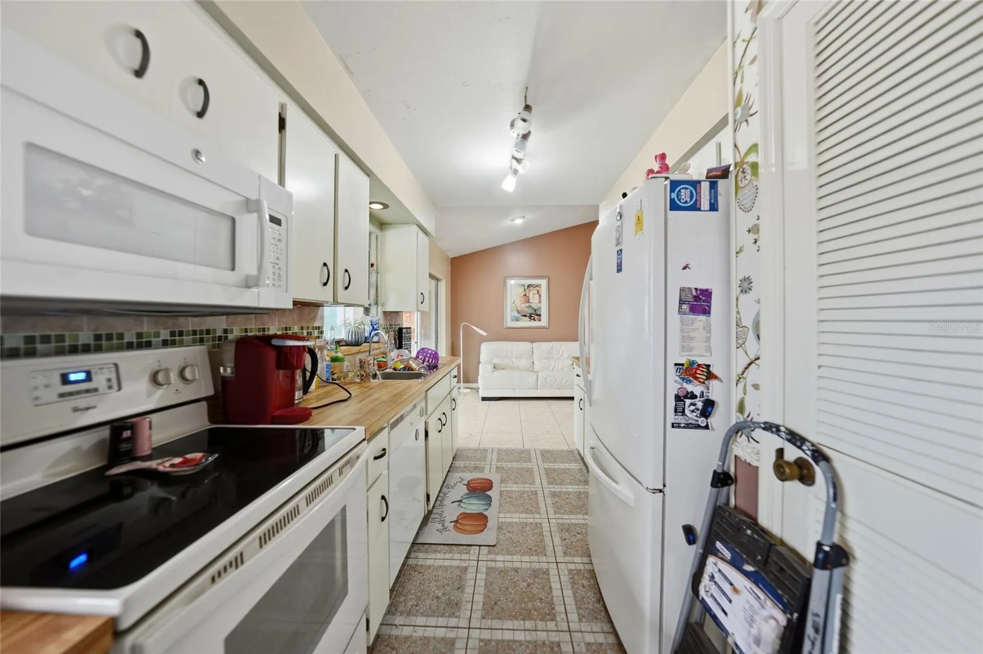 7214 Snow Drive Englewood FL 34224