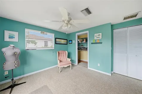 7214 Snow Drive Englewood FL 34224