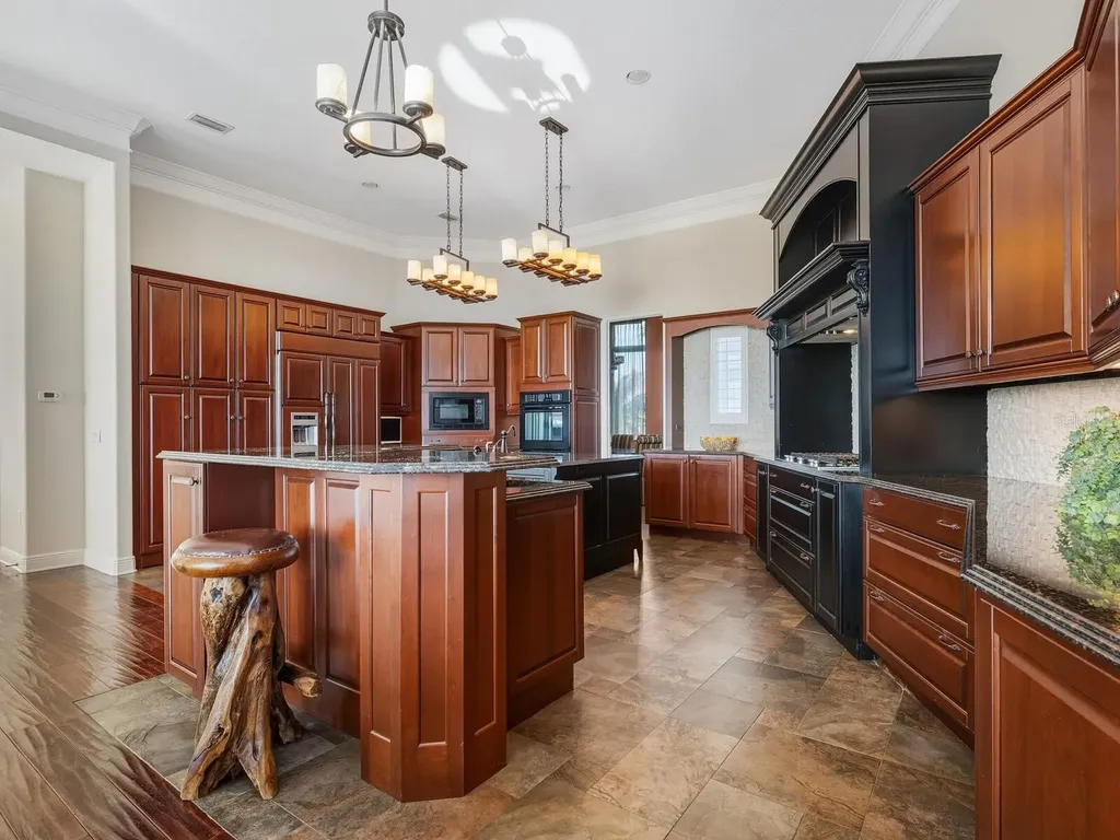 1500 Caribbean Drive Sarasota FL 34231