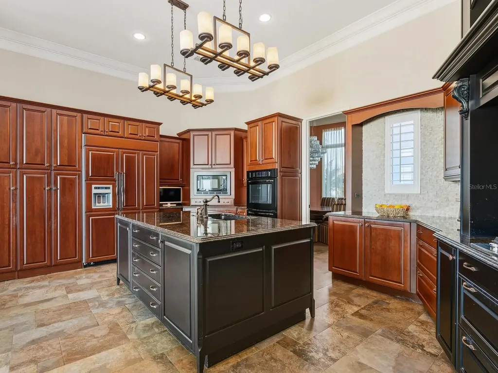 1500 Caribbean Drive Sarasota FL 34231