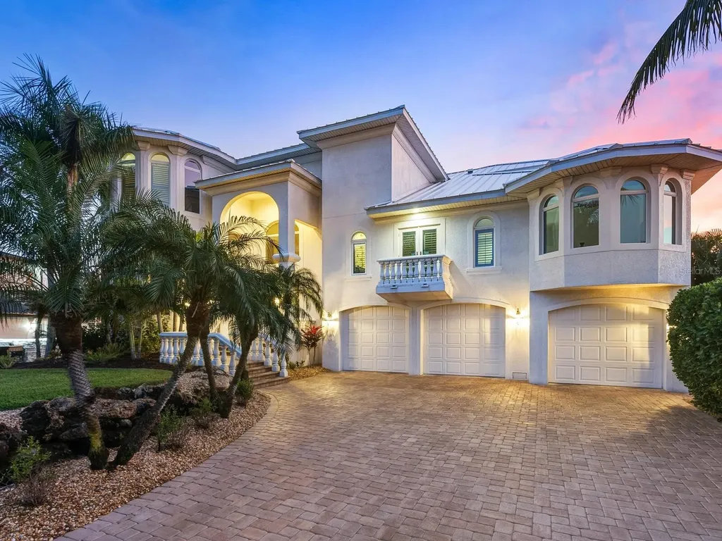 1500 Caribbean Drive Sarasota FL 34231