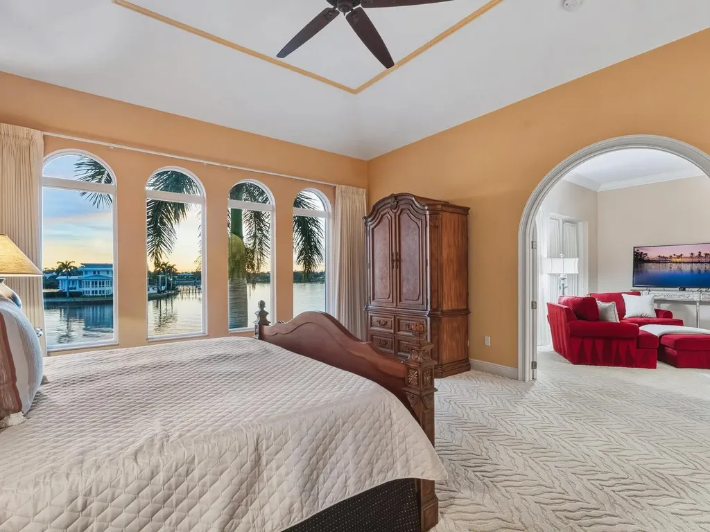 1500 Caribbean Drive Sarasota FL 34231
