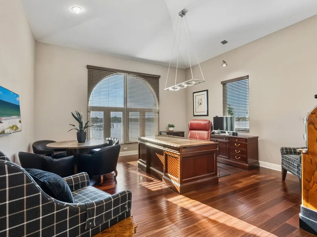 1500 Caribbean Drive Sarasota FL 34231