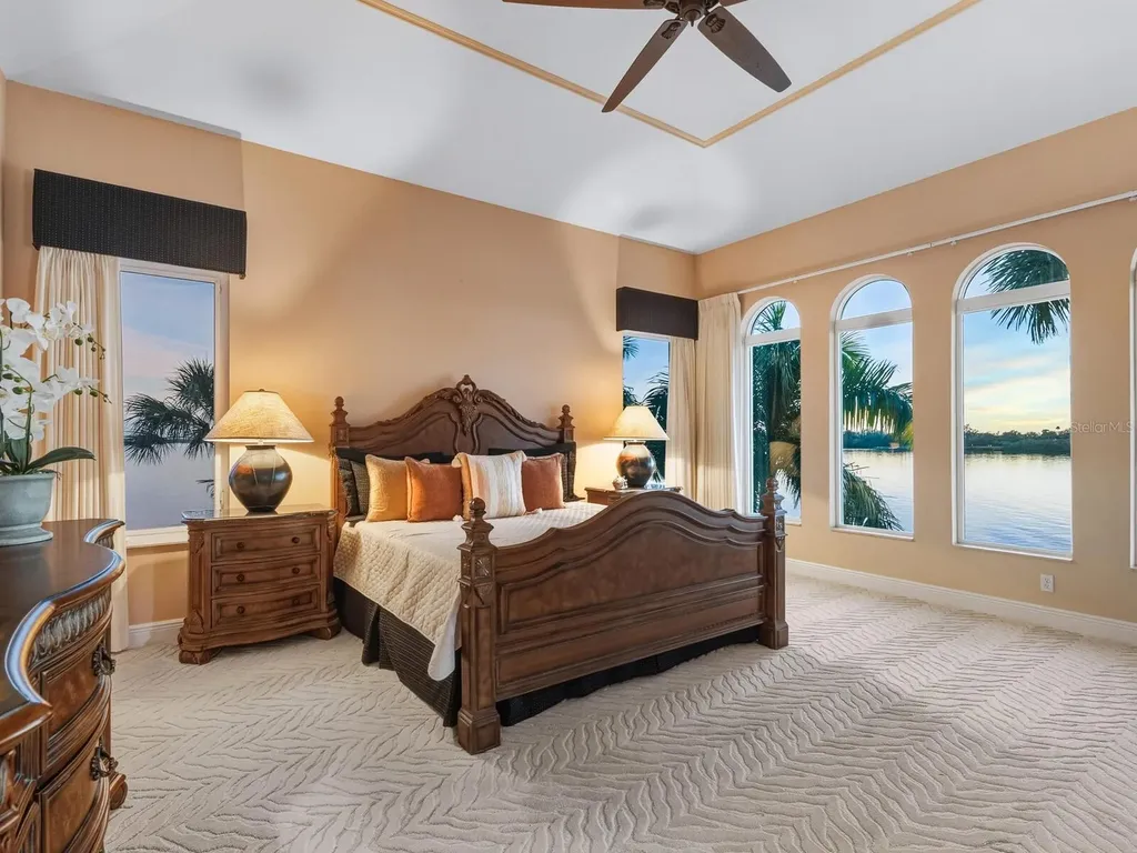 1500 Caribbean Drive Sarasota FL 34231