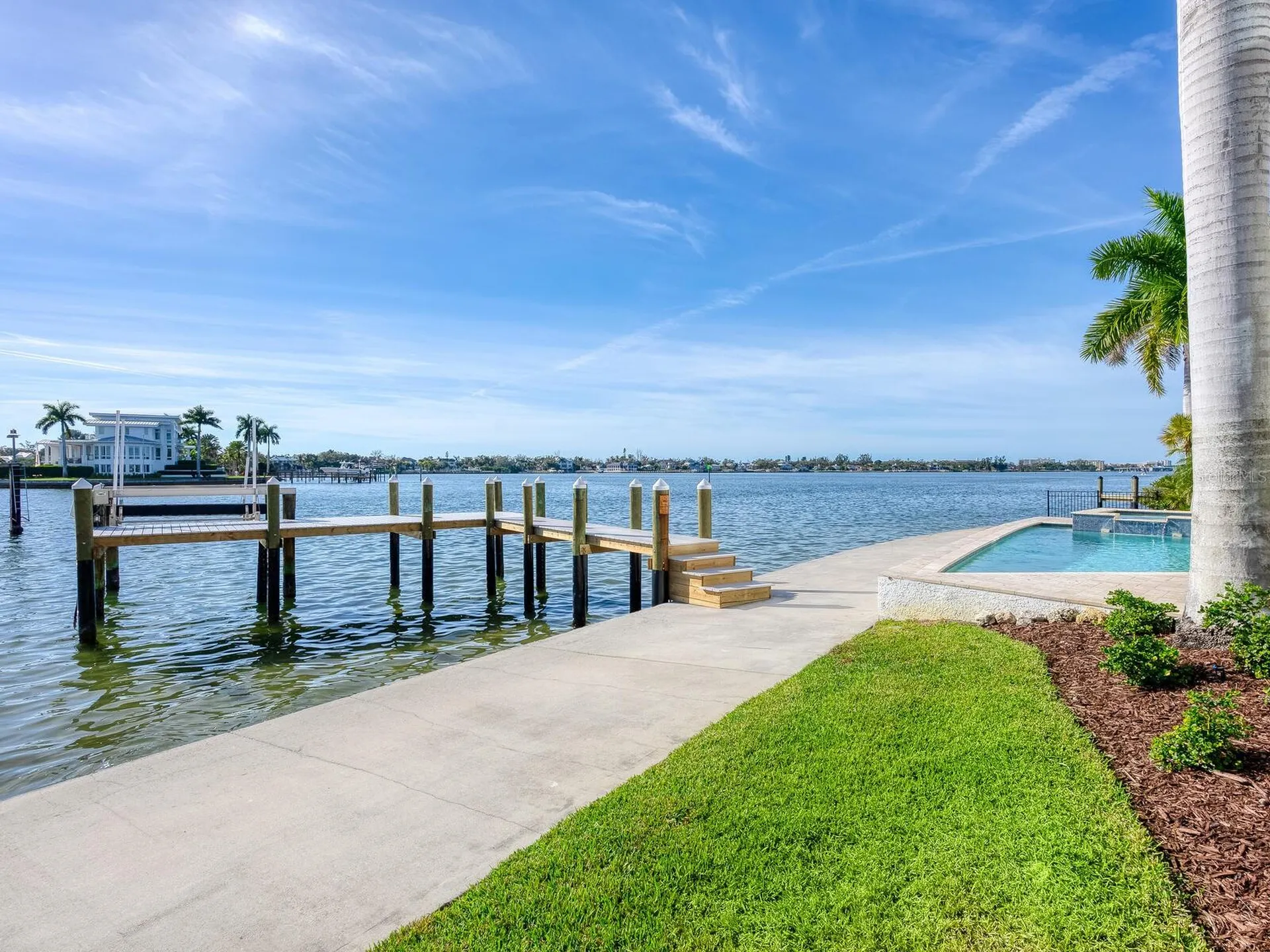 1500 Caribbean Drive Sarasota FL 34231