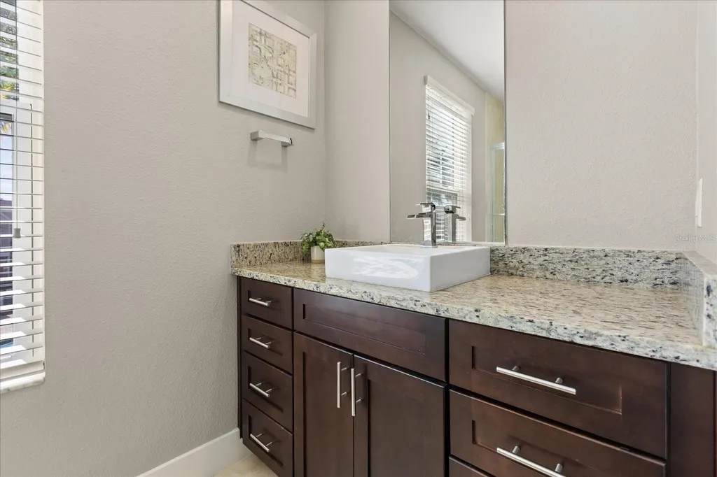 2637 Sunrise Shores Drive Kissimmee FL 34747