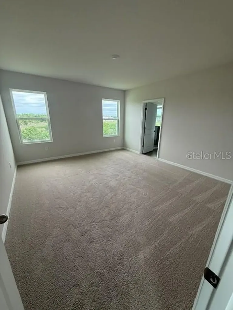 5506 Silver Moonlight Drive Palmetto FL 34221