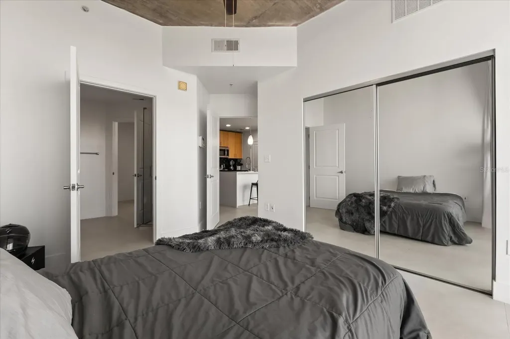 155 S Court Avenue Orlando FL 32801