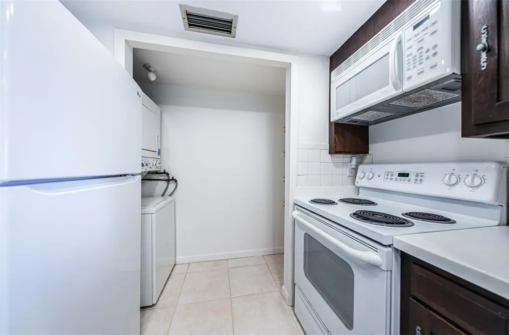 634 Edgewater Drive Dunedin FL 34698