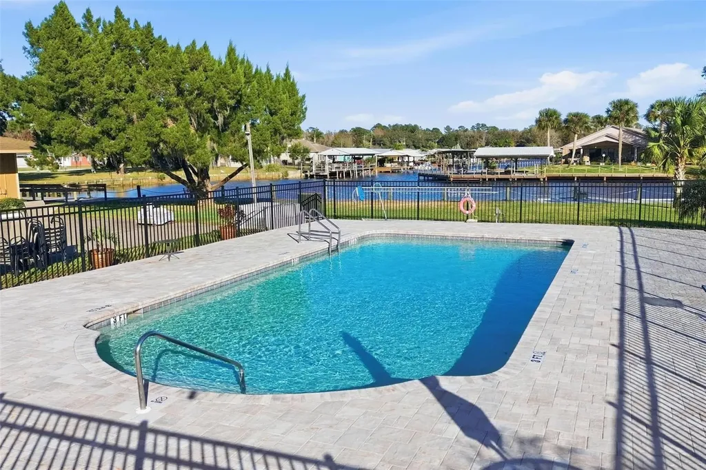 1640 Juno Trail Astor FL 32102
