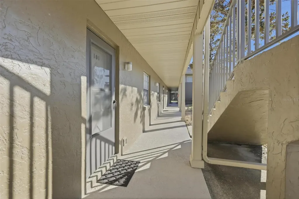1640 Juno Trail Astor FL 32102