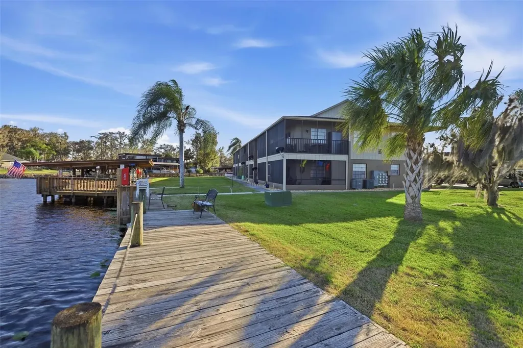 1640 Juno Trail Astor FL 32102