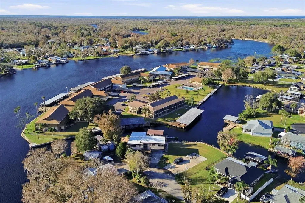 1640 Juno Trail Astor FL 32102