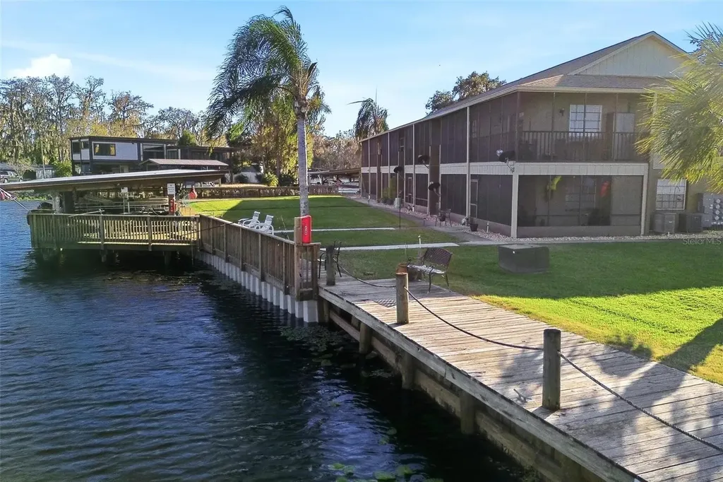 1640 Juno Trail Astor FL 32102