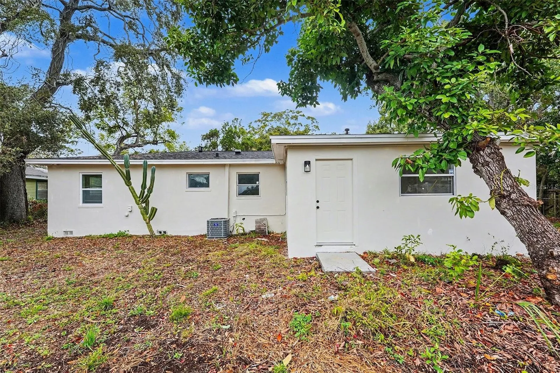 2560 Queensboro Avenue S St Petersburg FL 33712