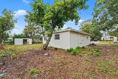 2560 Queensboro Avenue S St Petersburg FL 33712