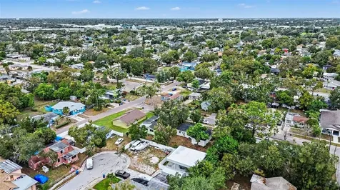 2560 Queensboro Avenue S St Petersburg FL 33712