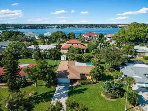 424 Baycrest Drive Venice FL 34285
