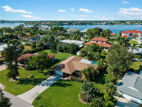 424 Baycrest Drive Venice FL 34285