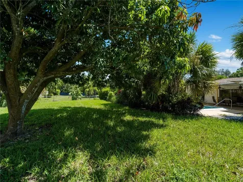 424 Baycrest Drive Venice FL 34285