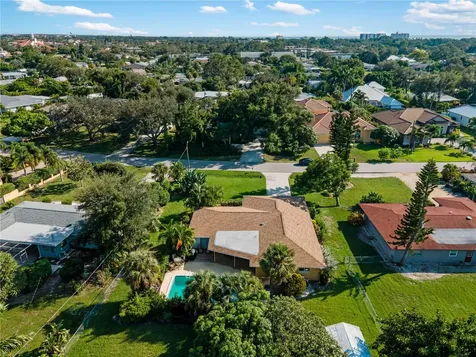 424 Baycrest Drive Venice FL 34285