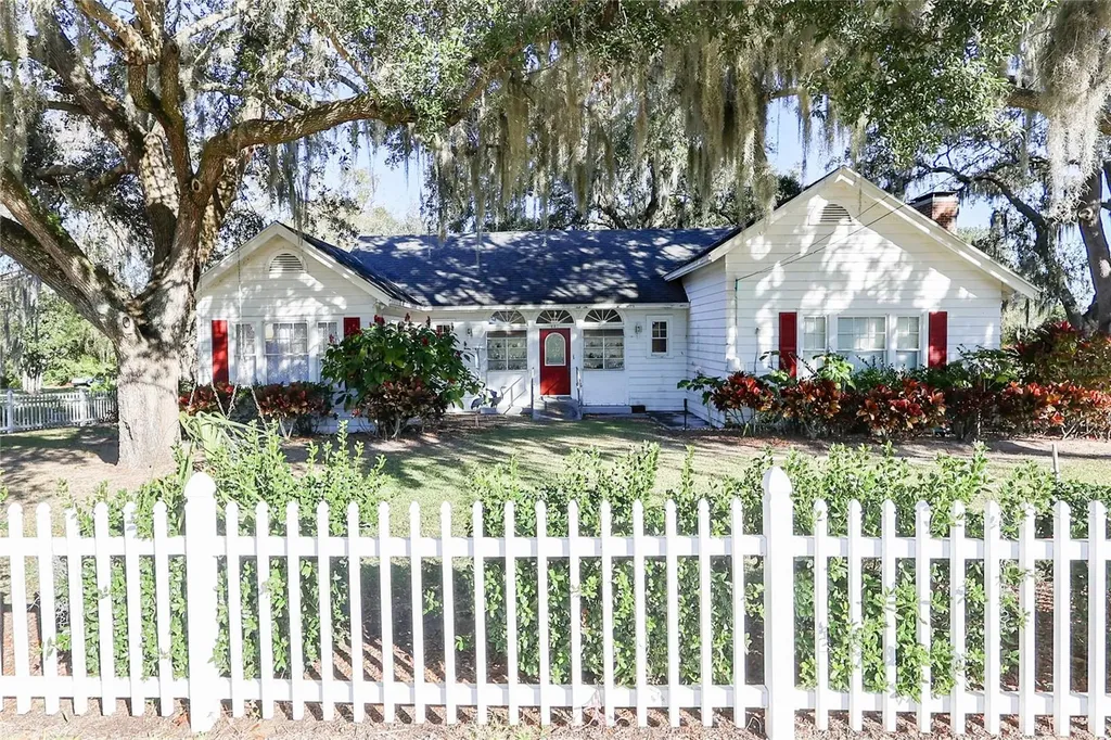 601 Alta Vista Drive Haines City FL 33844