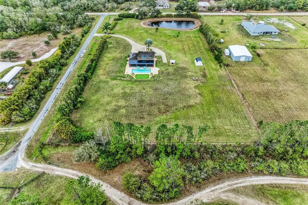 7605 257th Street E Myakka City FL 34251