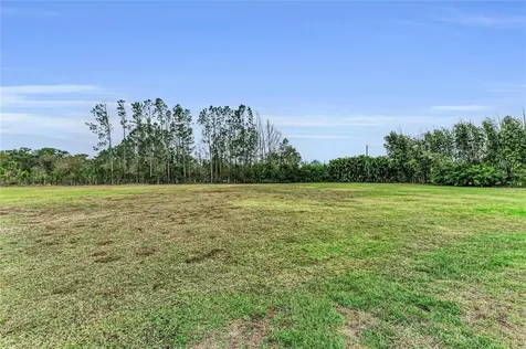 7605 257th Street E Myakka City FL 34251