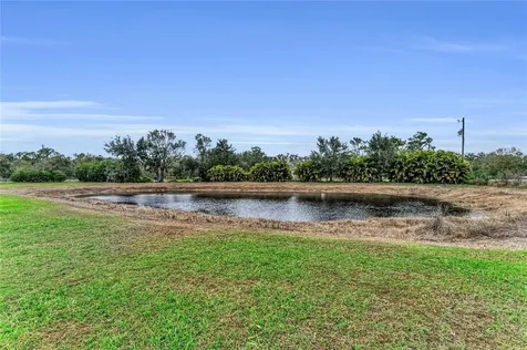7605 257th Street E Myakka City FL 34251