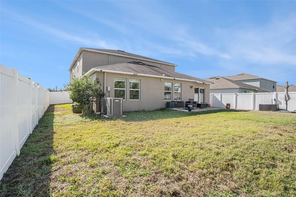 12631 Flatwood Creek Drive Gibsonton FL 33534