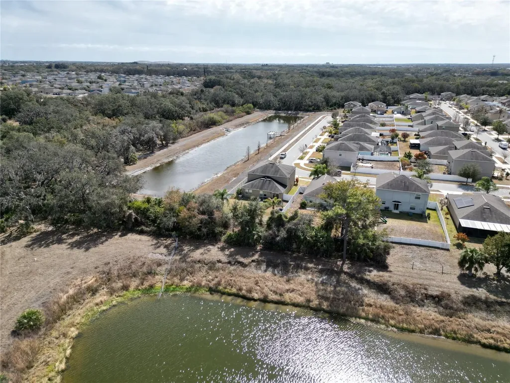 12631 Flatwood Creek Drive Gibsonton FL 33534